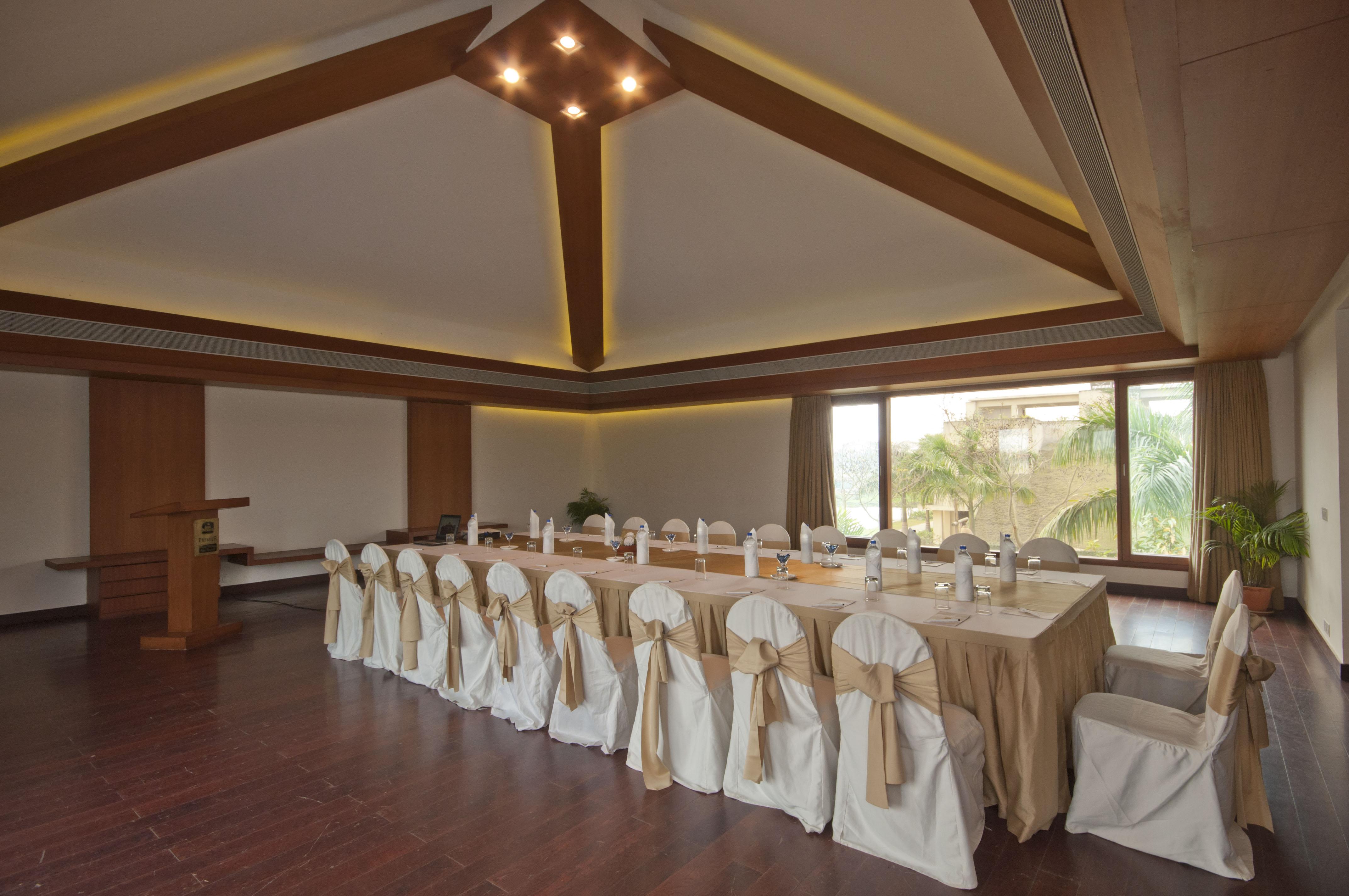 Vedic Village Spa Resort Колката Екстер'єр фото