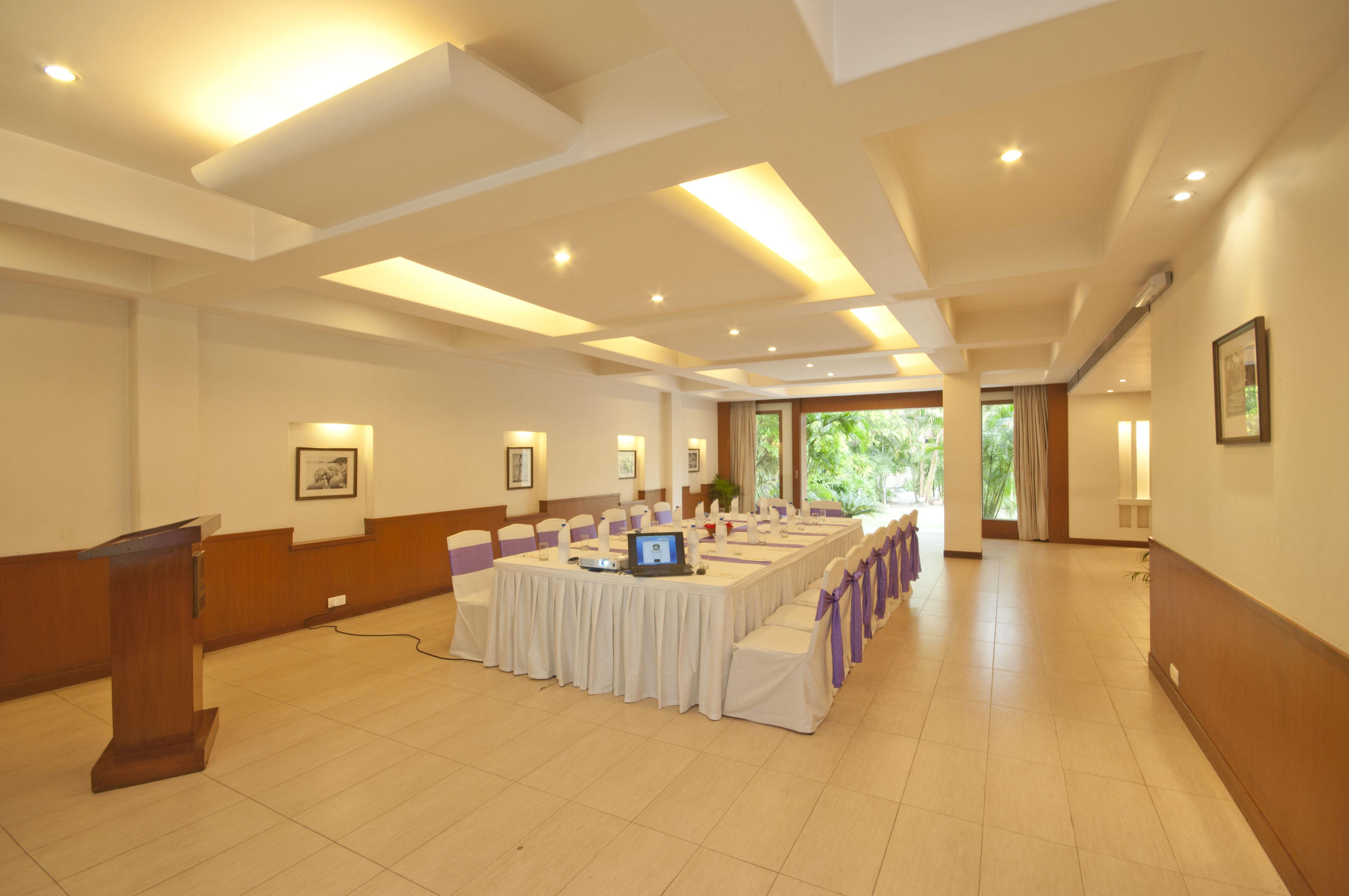 Vedic Village Spa Resort Колката Екстер'єр фото
