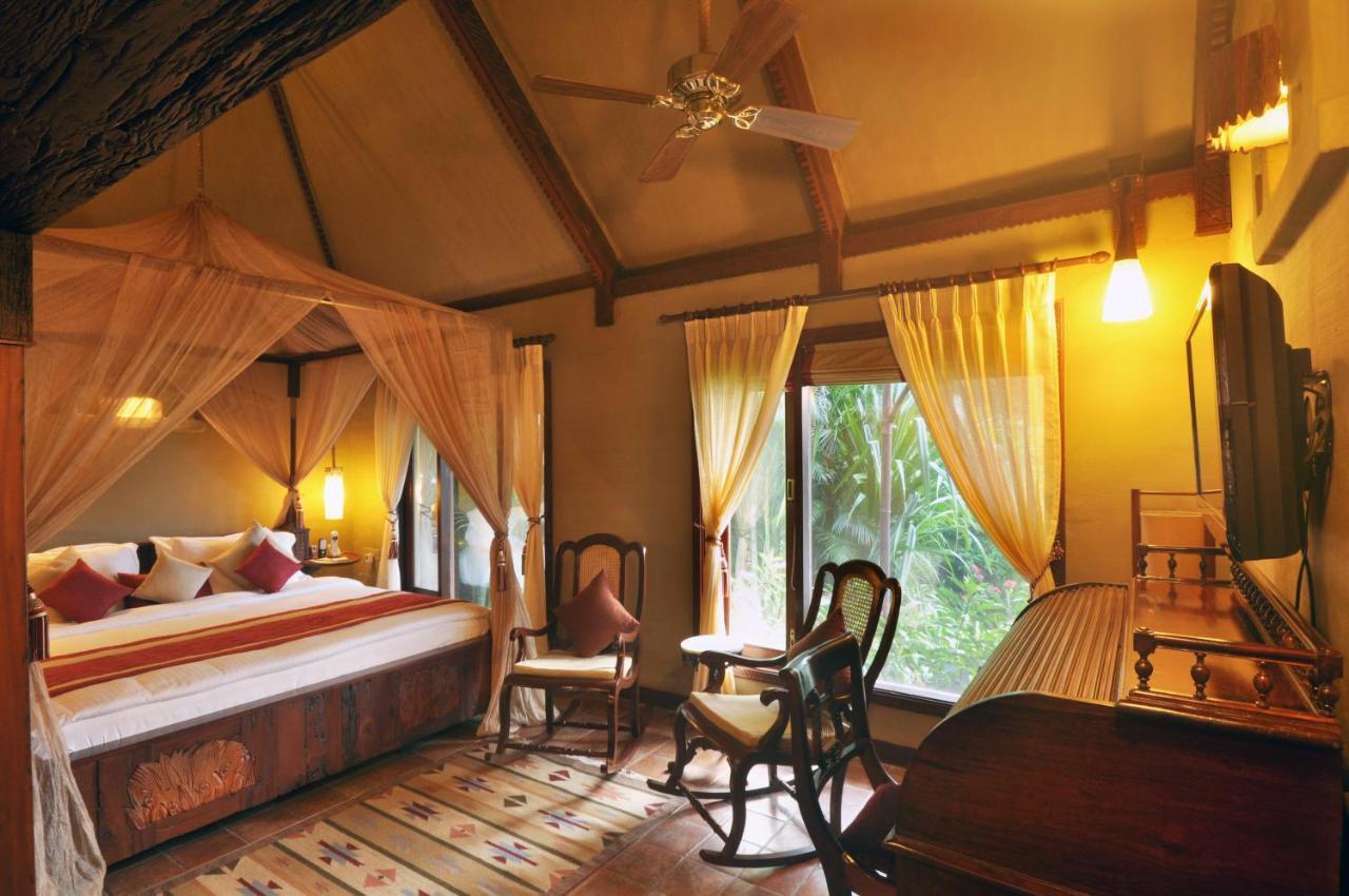 Vedic Village Spa Resort Колката Екстер'єр фото